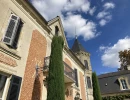 Vignette - Prestige - Château du XVIIo avec vignobles, gites & écuries sur 115Hect