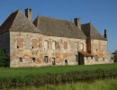 Vignette - Prestige - Château du XVIe Siècle au coeur de la Bourgogne à Restaurer - Idéal pour Investisseurs