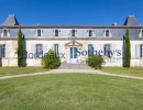 Vignette - Touristique - EXCLUSIVITE - SUPERBE CHATEAU A 30 MIN DE BORDEAUX - 10 HA