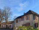 Vignette - Tourist - Farm with outbuildings