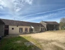 Vignette - Équestre - Sur 5 Hectares libres Ferme isolée de 150 m² au sol