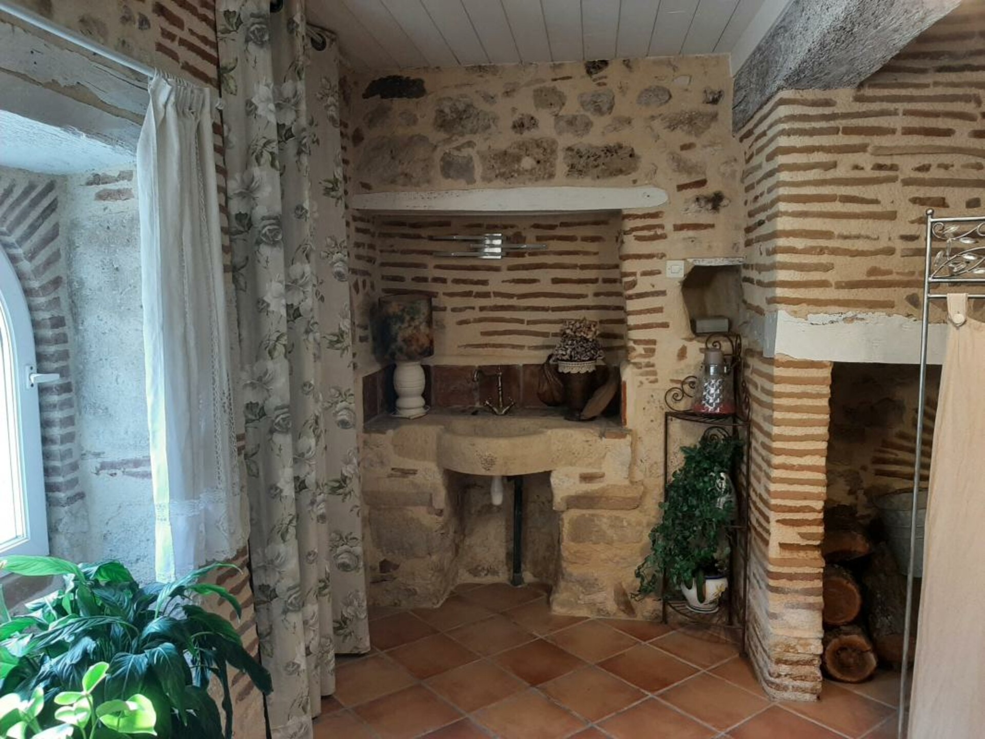 Photos 2 - Tourist - Maison en pierre et gîte