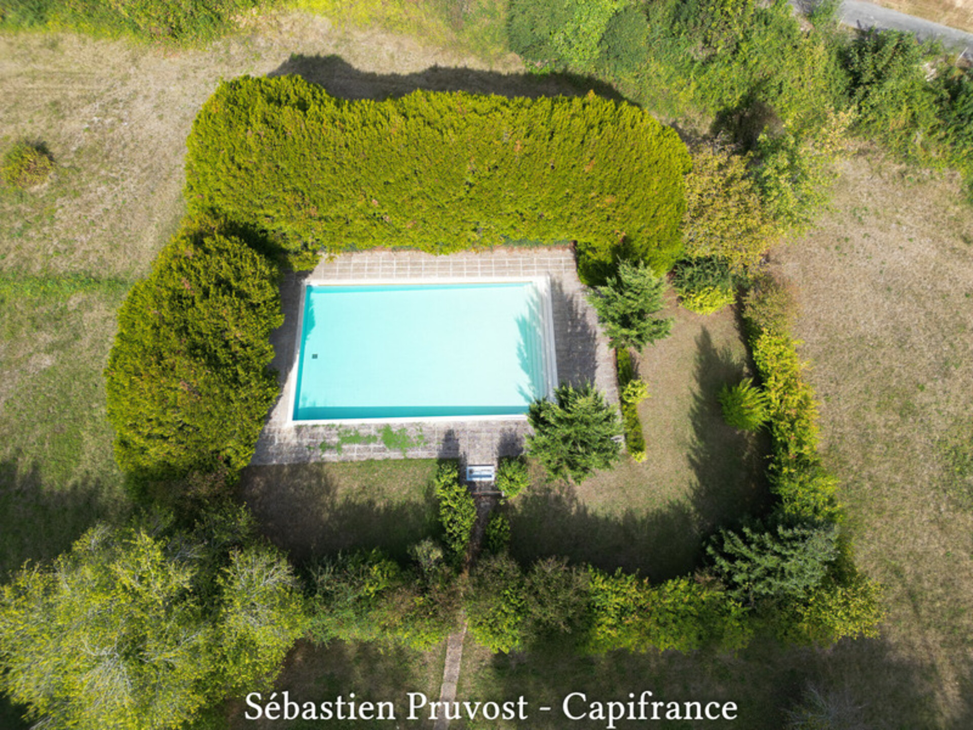 Photos 15 - Prestigious - Dpt Dordogne (24), for sale near PERIGUEUX-Château, caretaker's house, swimming pool 10x18m, 20P, 8