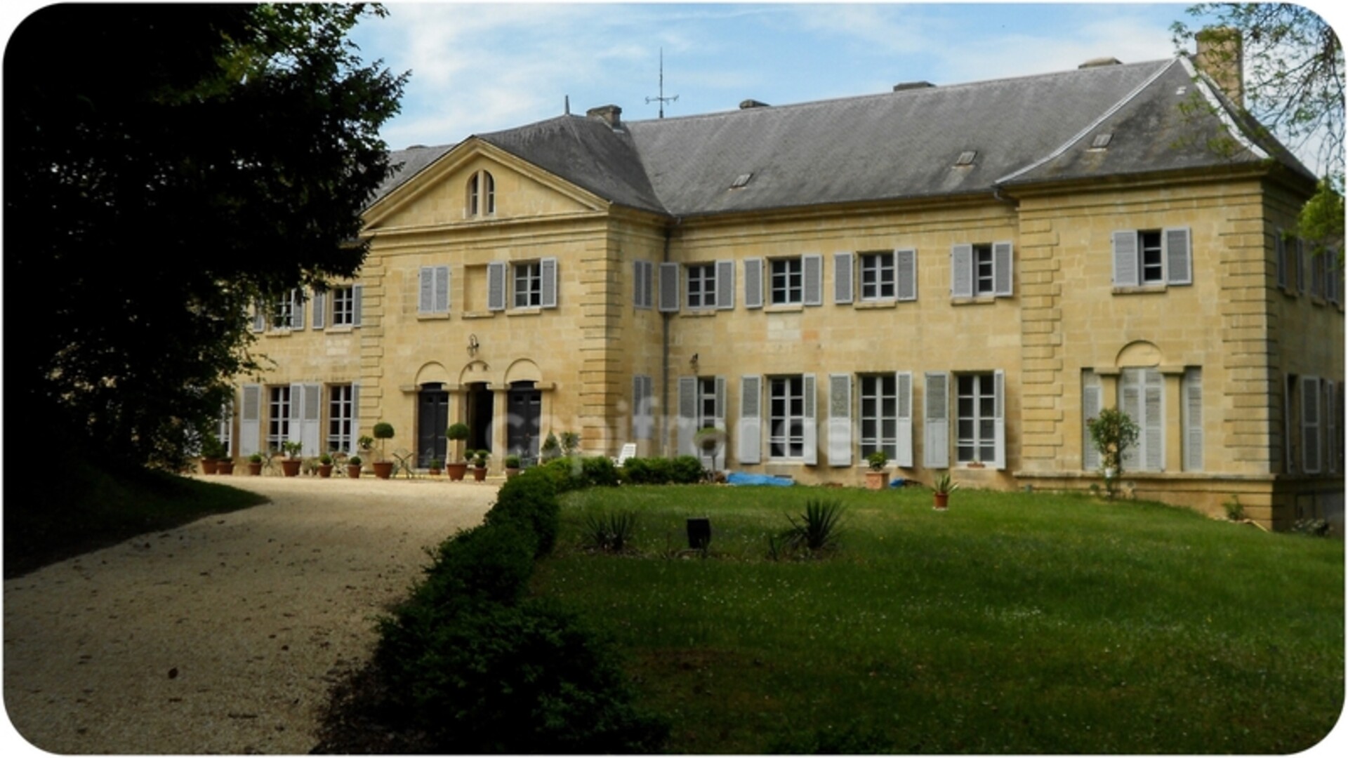 Photos 20 - Prestigious - Dpt Dordogne (24), for sale near PERIGUEUX-Château, caretaker's house, swimming pool 10x18m, 20P, 8