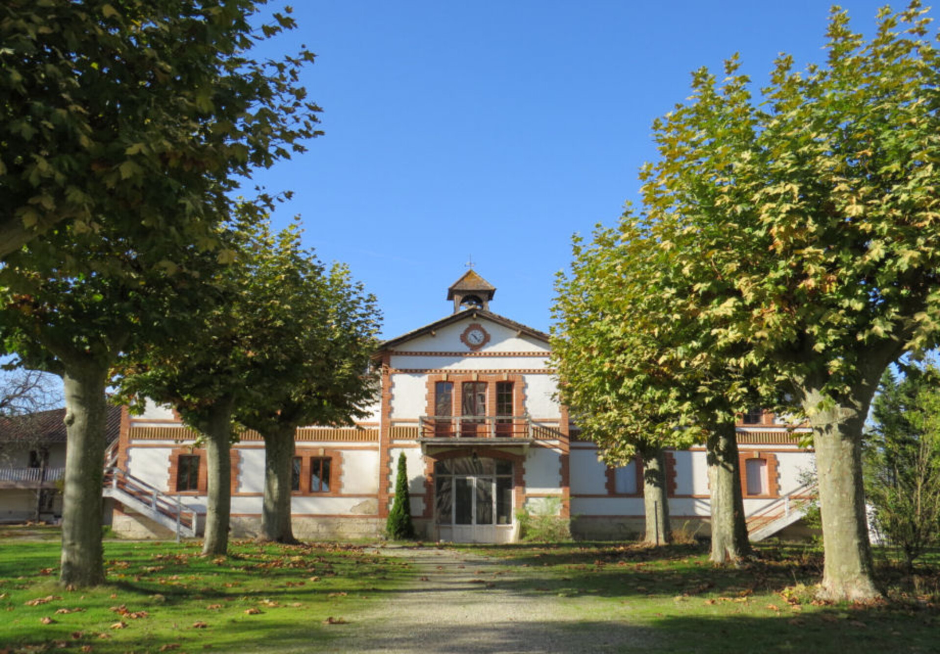 Photos 2 - Prestige - Imposant Château XIXo - M.H. sur un territoire de 68 ha