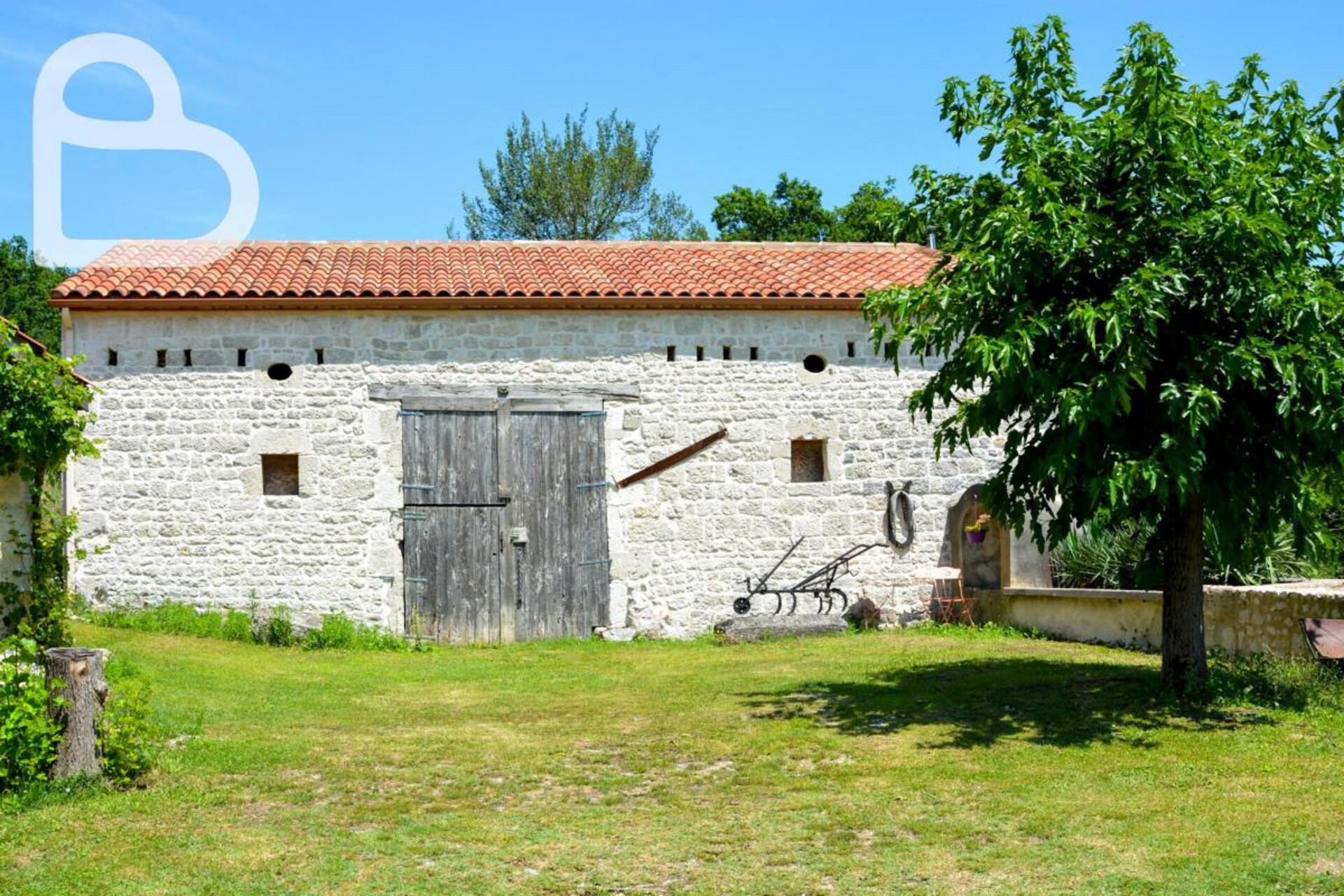 Photos 28 - Touristique - Maison de campagne en pierre avec deux gîtes, deux B&B, pisc