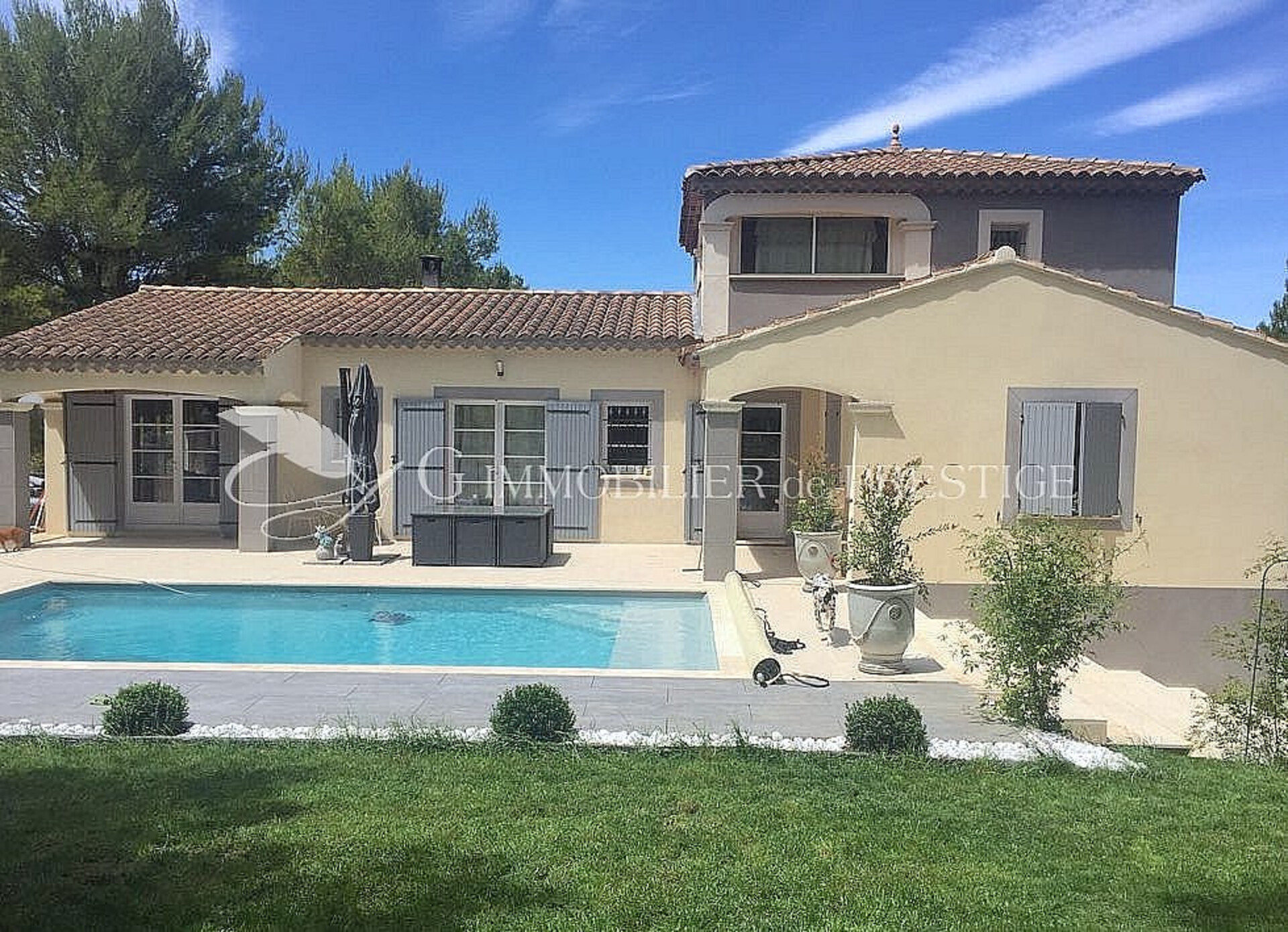 Photos 1 - Prestige - A Pernes les Fontaines, une villa avec piscine