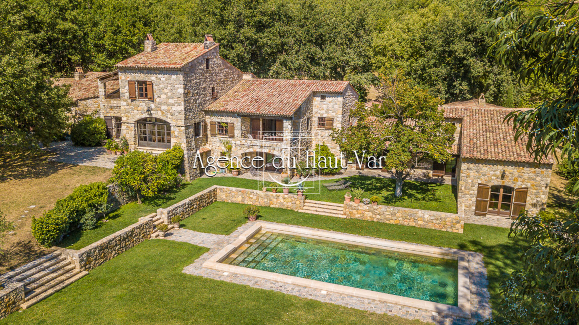 Photos 2 - Prestigious - Stone Bastide, 25 Hectares