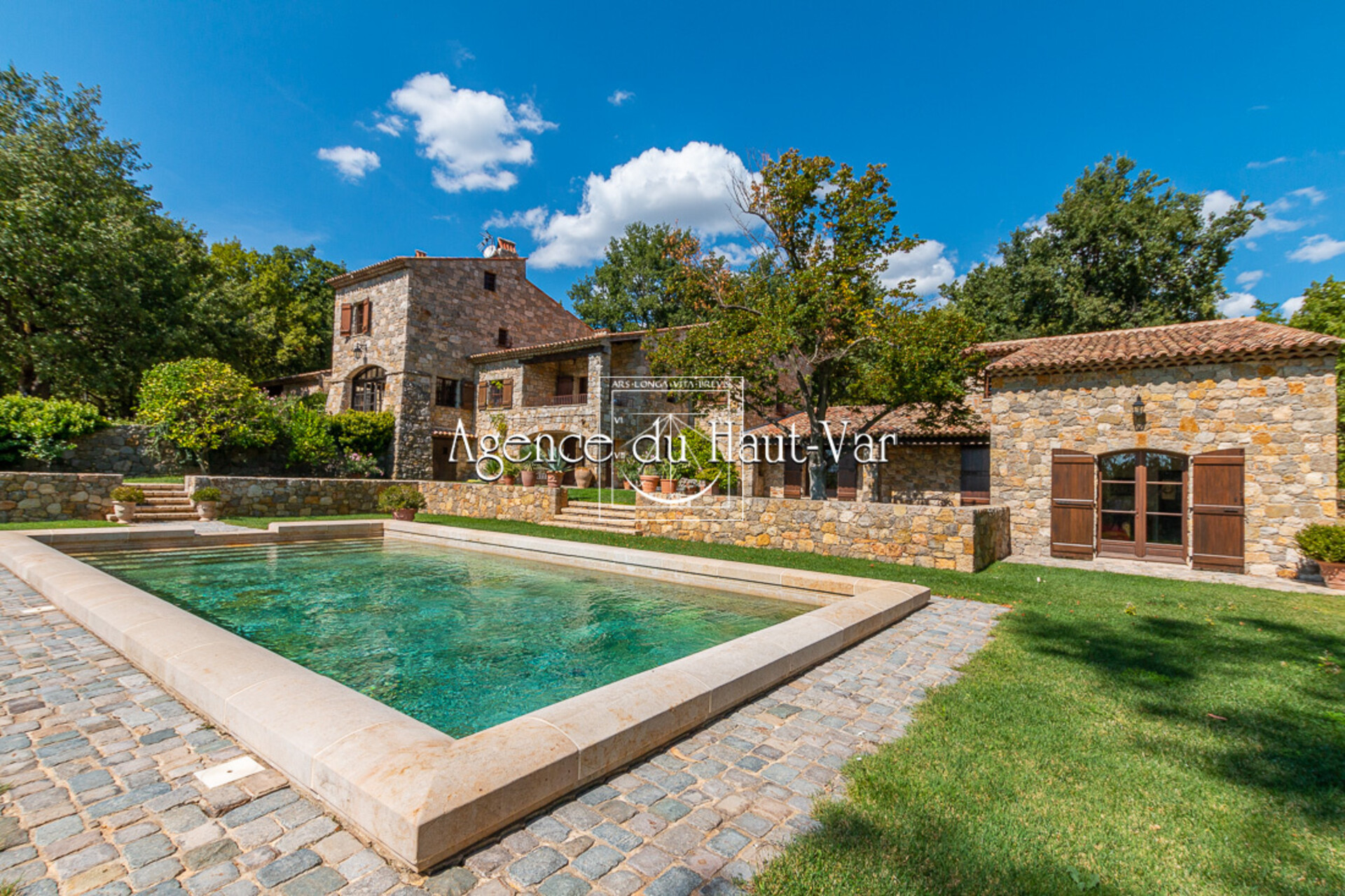 Photos 12 - Prestigious - Stone Bastide, 25 Hectares