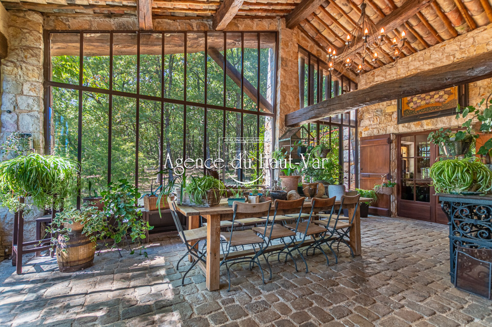 Photos 15 - Prestigious - Stone Bastide, 25 Hectares