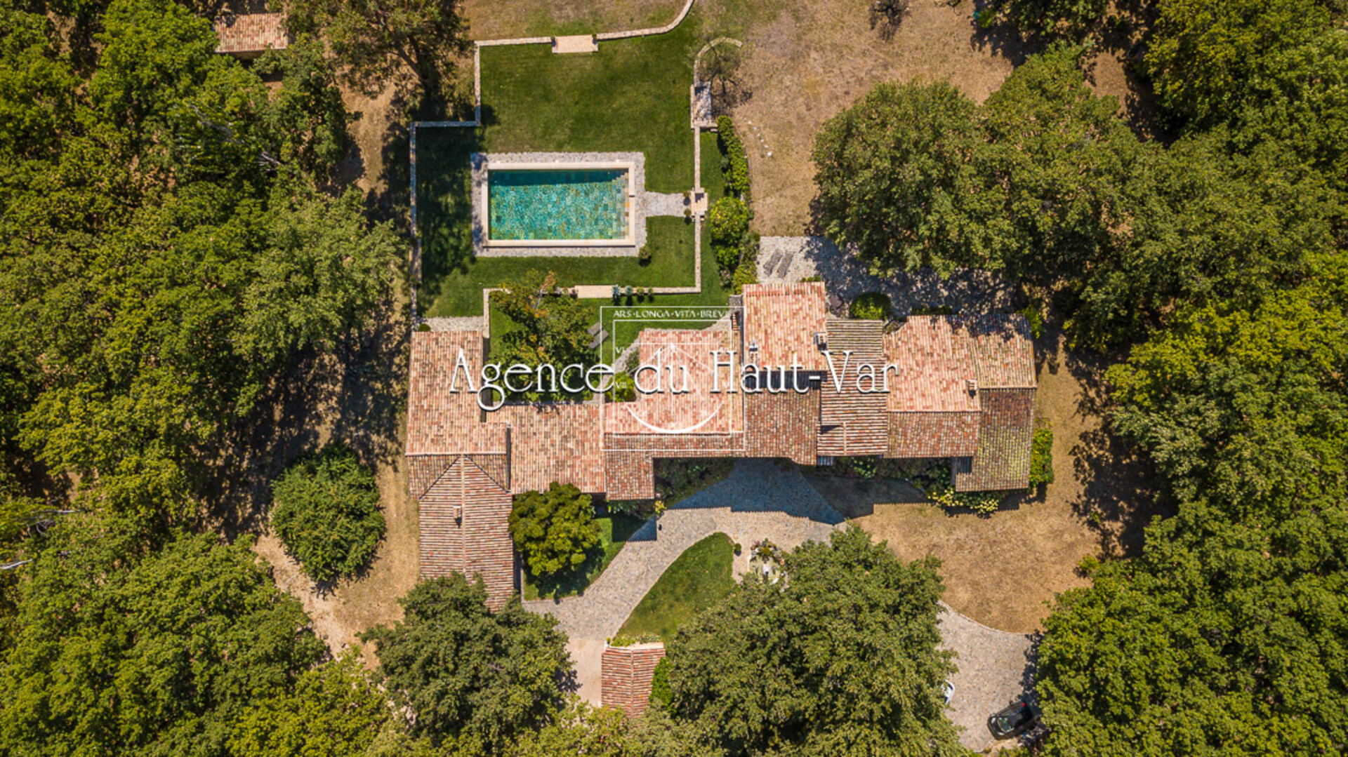 Photos 22 - Prestigious - Stone Bastide, 25 Hectares