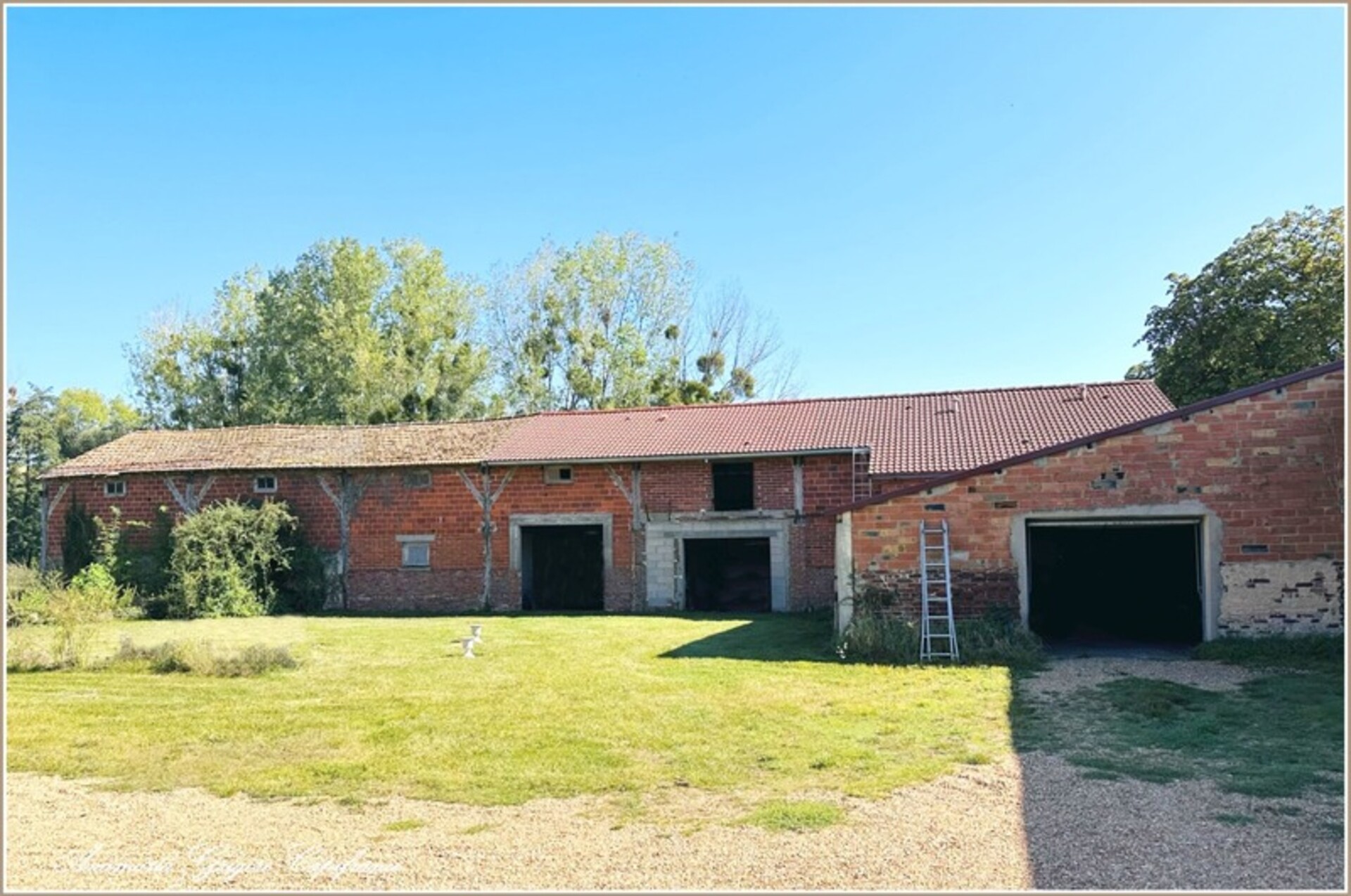 Photos 19 - Tourist - Exceptional real estate complex: renovated farmhouse, five rented houses, outbuildings to be convert