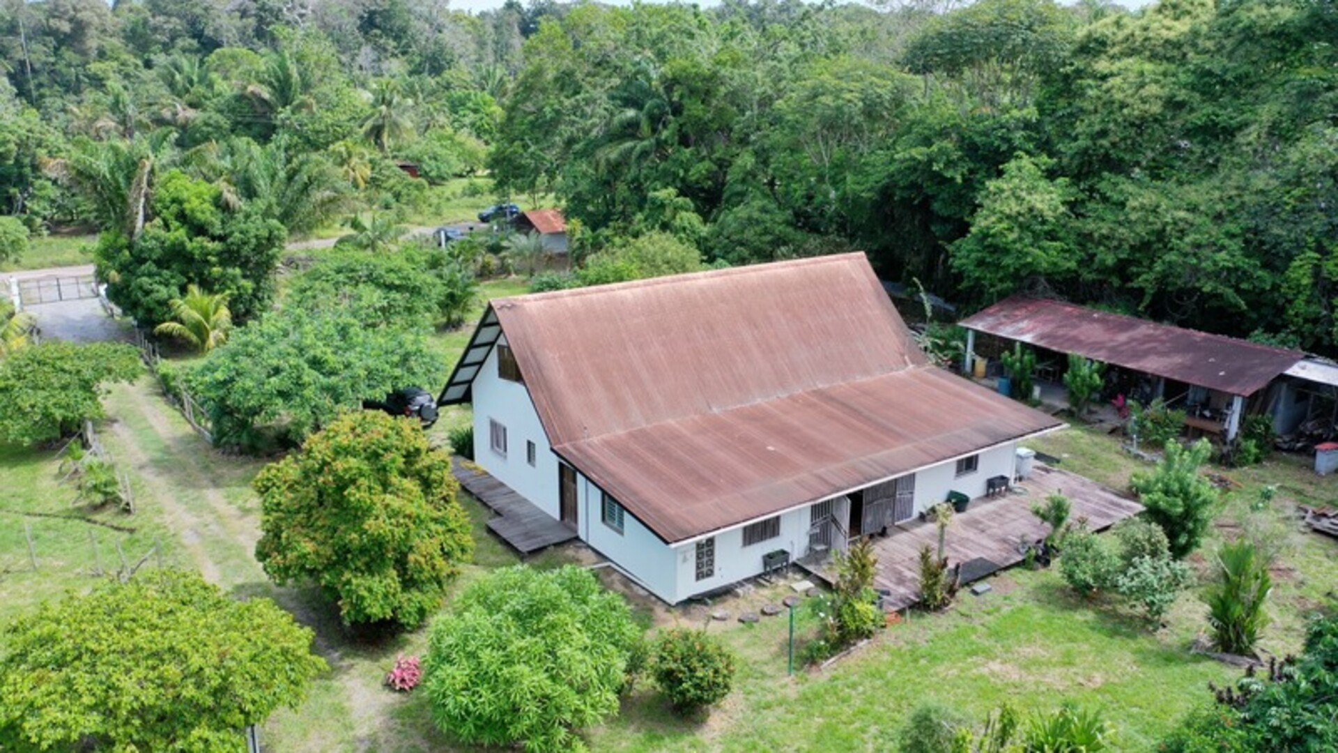 Photos 3 - Prestige - Dpt Guyane (973), à vendre MANA propriete P9