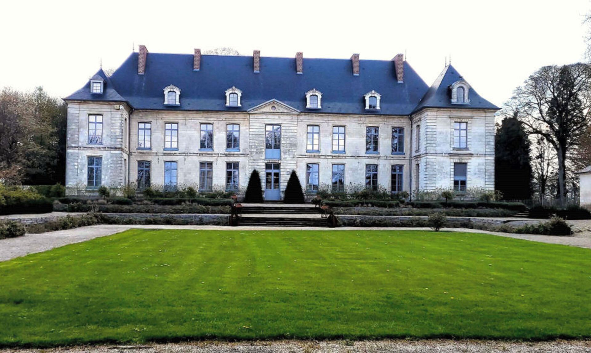 Photos 2 - Prestige - Château début XVIIIo sur parc de 11ha