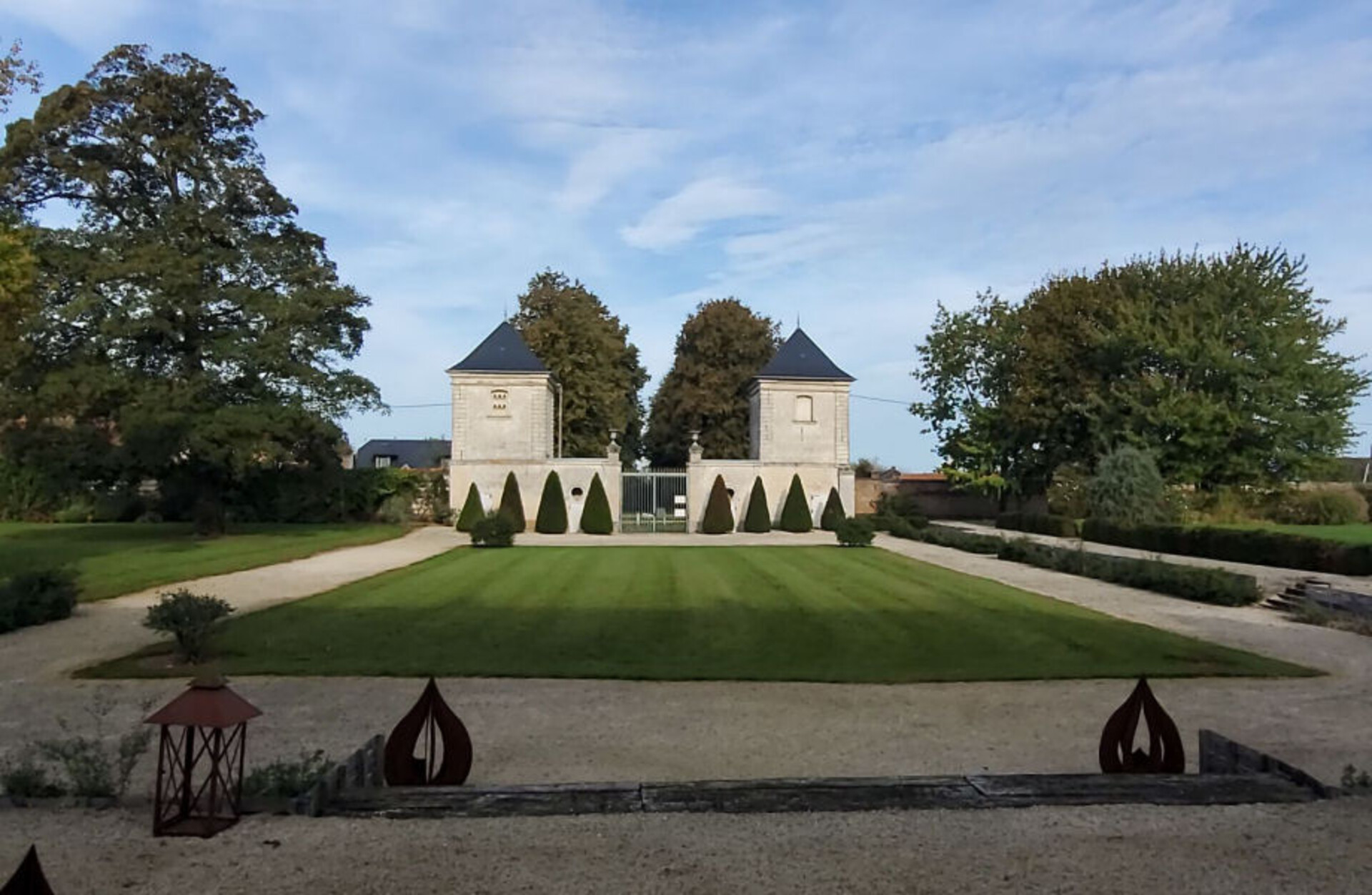 Photos 3 - Prestige - Château début XVIIIo sur parc de 11ha