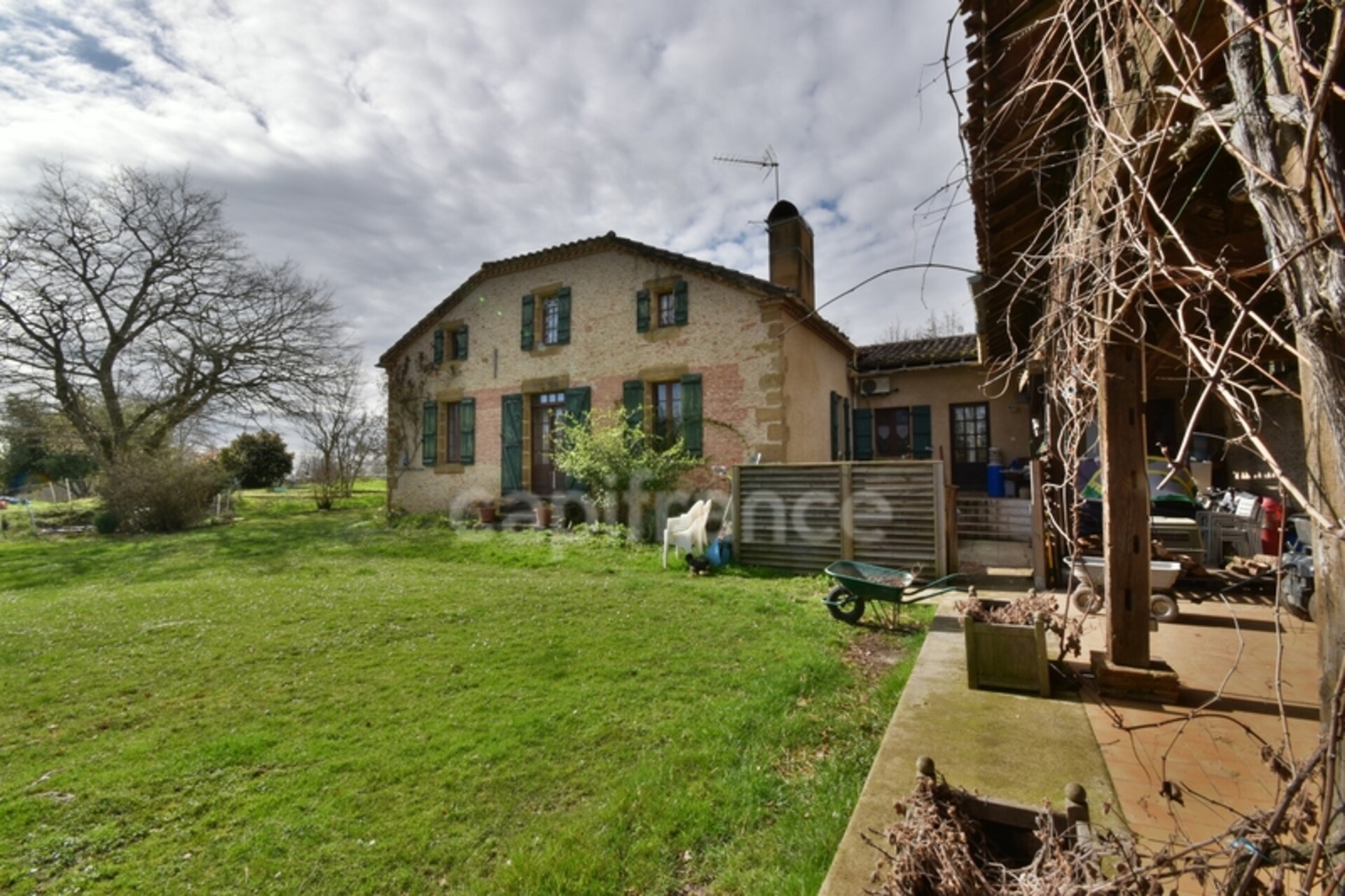 Photos 26 - Touristique - Dpt Gers (32), à vendre proche de NOGARO propriete 5 pièces de 200 m² - Terrain de 17498,00 m²