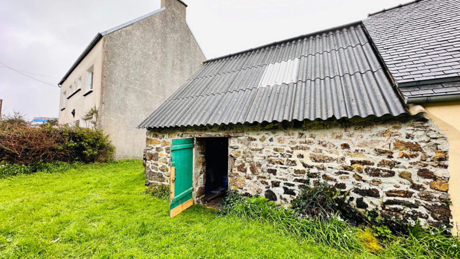 Photos 6 - Tourist - Dpt Finistère (29), à vendre CAMARET SUR MER maison P0