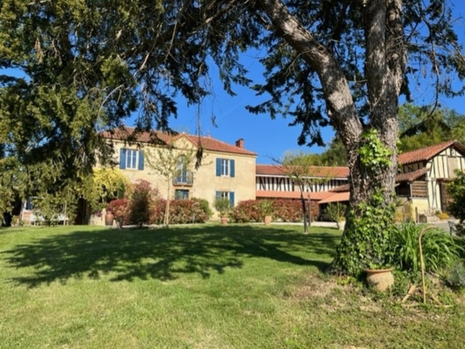 Photos 1 - Prestigious - Dpt GERS (32), QUIET and VIEW PYRENEES, ELEGANT GASCONNE PROPERTY 3Ha, quality restoration, economic