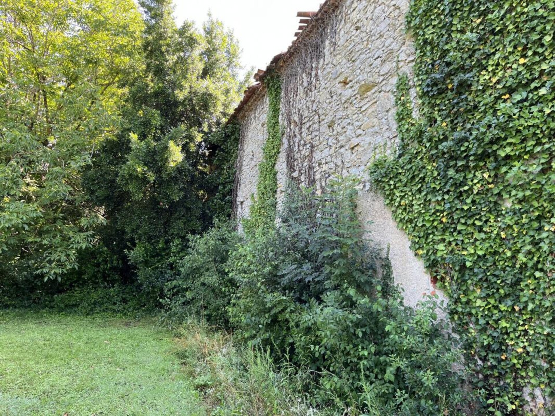 Photos 3 - Tourist - Barn