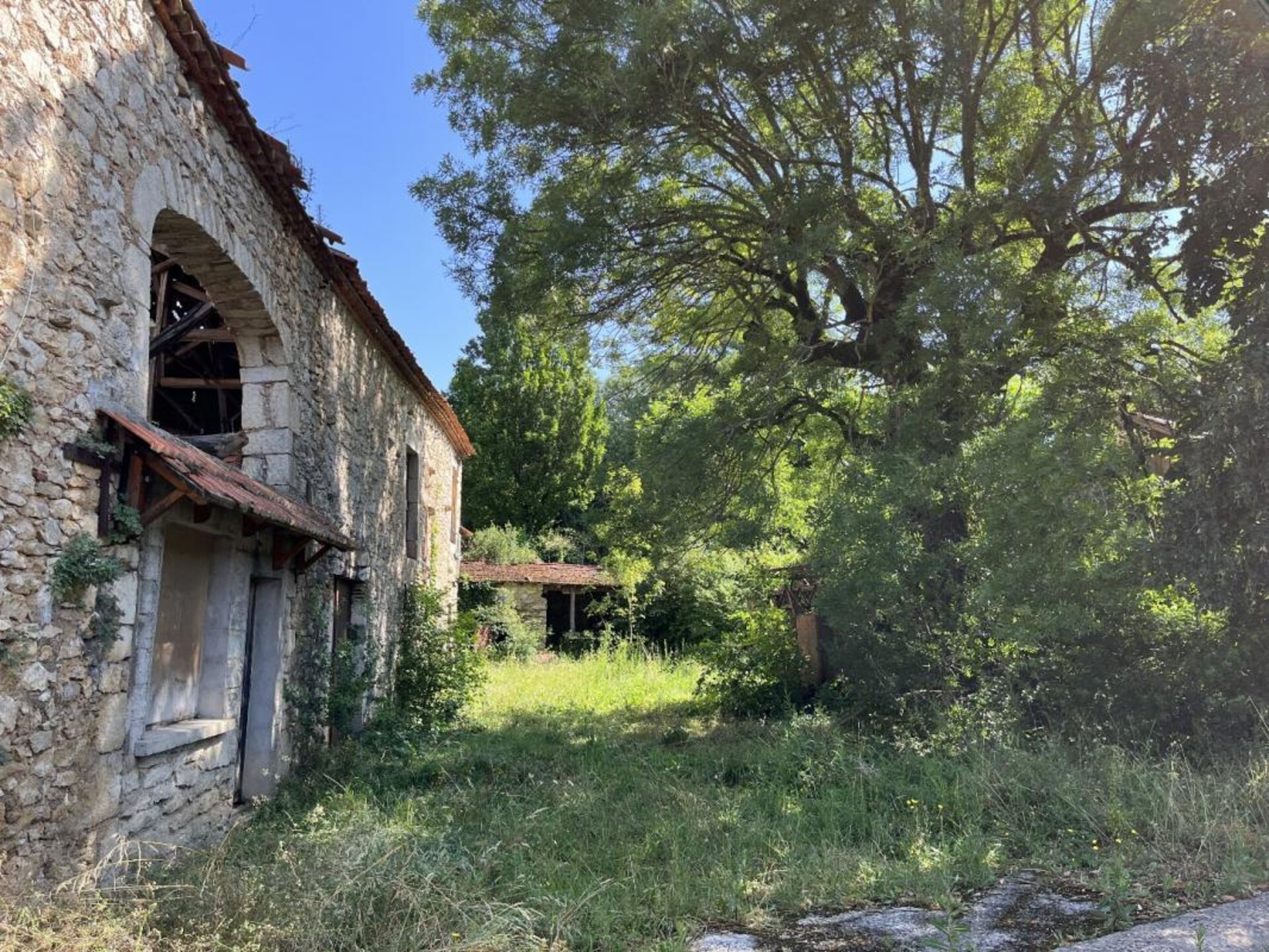 Photos 4 - Tourist - Barn