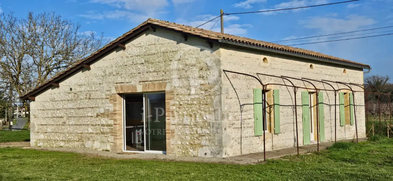 Photos 9 - Tourist - 19th century house