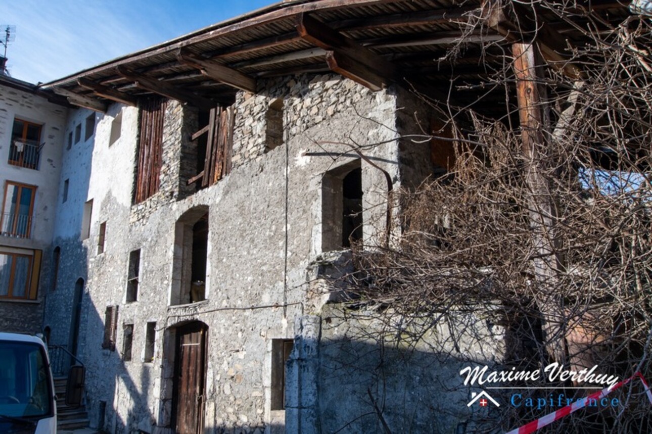 Photos 6 - Touristique - Grange à rénover à Saint-Pierre d'Albigny, département 73