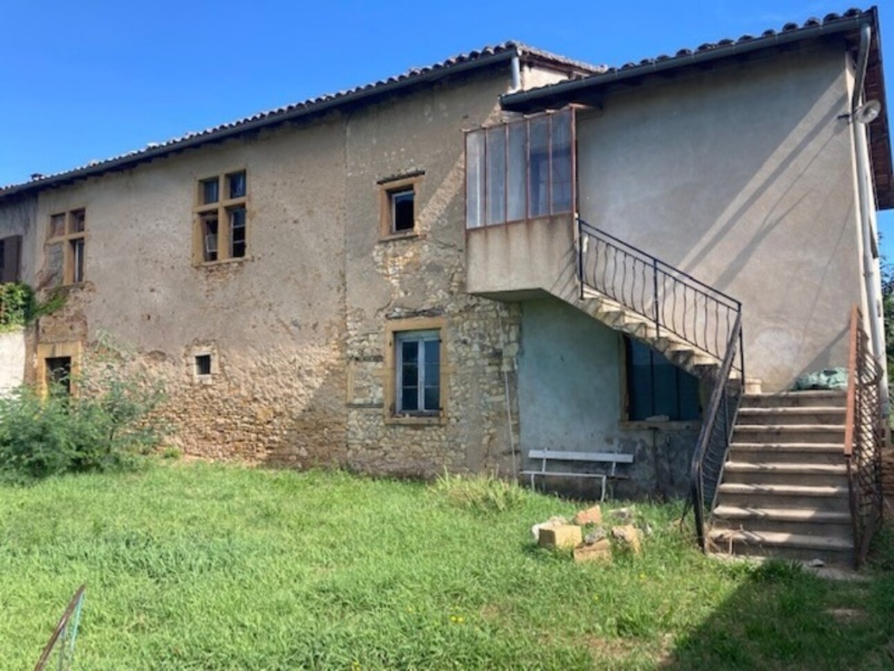 Photos 1 - Tourist - Dpt Rhône (69), à vendre proche de VILLEFRANCHE SUR SAONE  Idéal horticulture