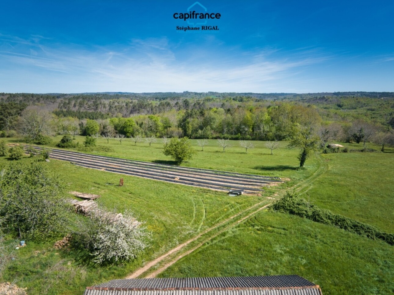 Photos 7 - Touristique - Dpt Lot (46), à vendre FRAYSSINET LE GELAT grange en pierre de 84m2 Terrain de 10000 m2