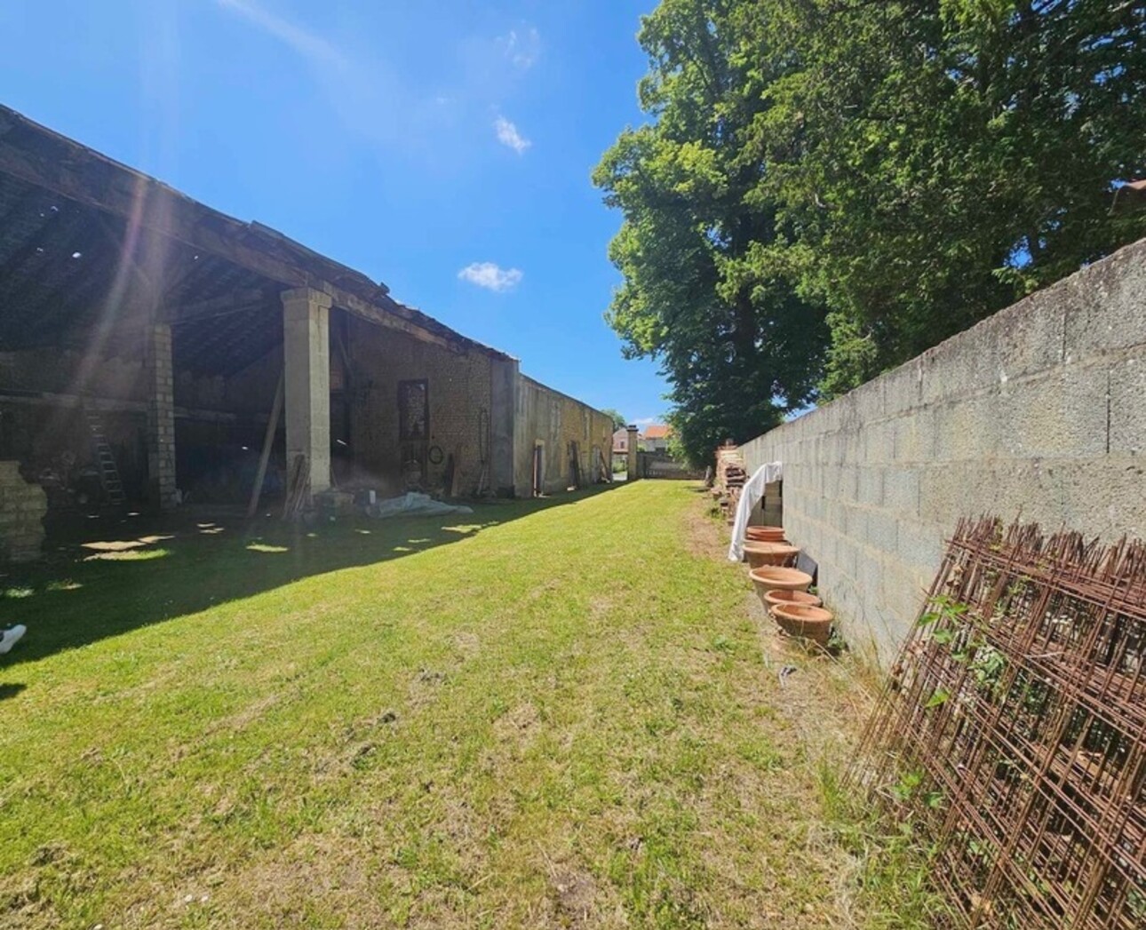 Photos 1 - Touristique - Grange à renover SAINT GEORGES DU BOIS