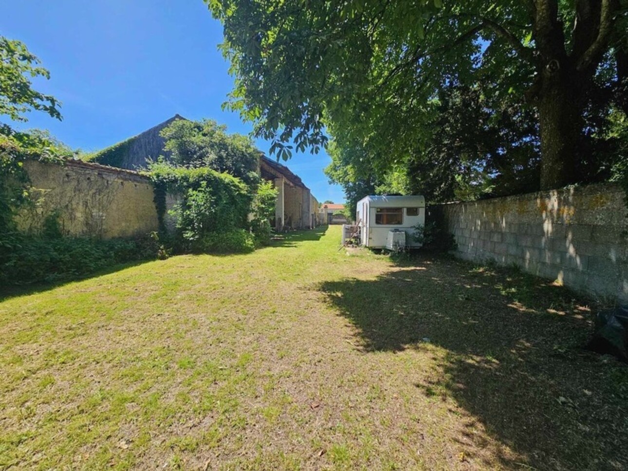 Photos 4 - Touristique - Grange à renover SAINT GEORGES DU BOIS