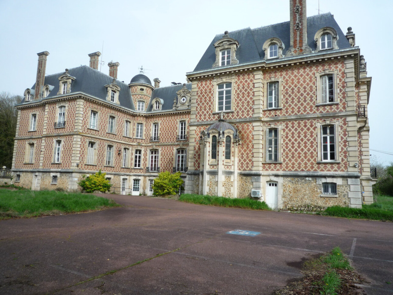 Photos 2 - Prestige - Dpt Seine et Marne (77), La Ferté sous Jouarre  à vendre superbe propriété de 80 chambres sur son parc de 14,8 hectares