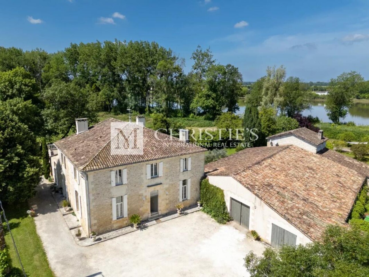 Photos 1 - Vineyard - For sale beautiful turnkey lifestyle passion vineyard estate on the banks of the Dordogne River clos