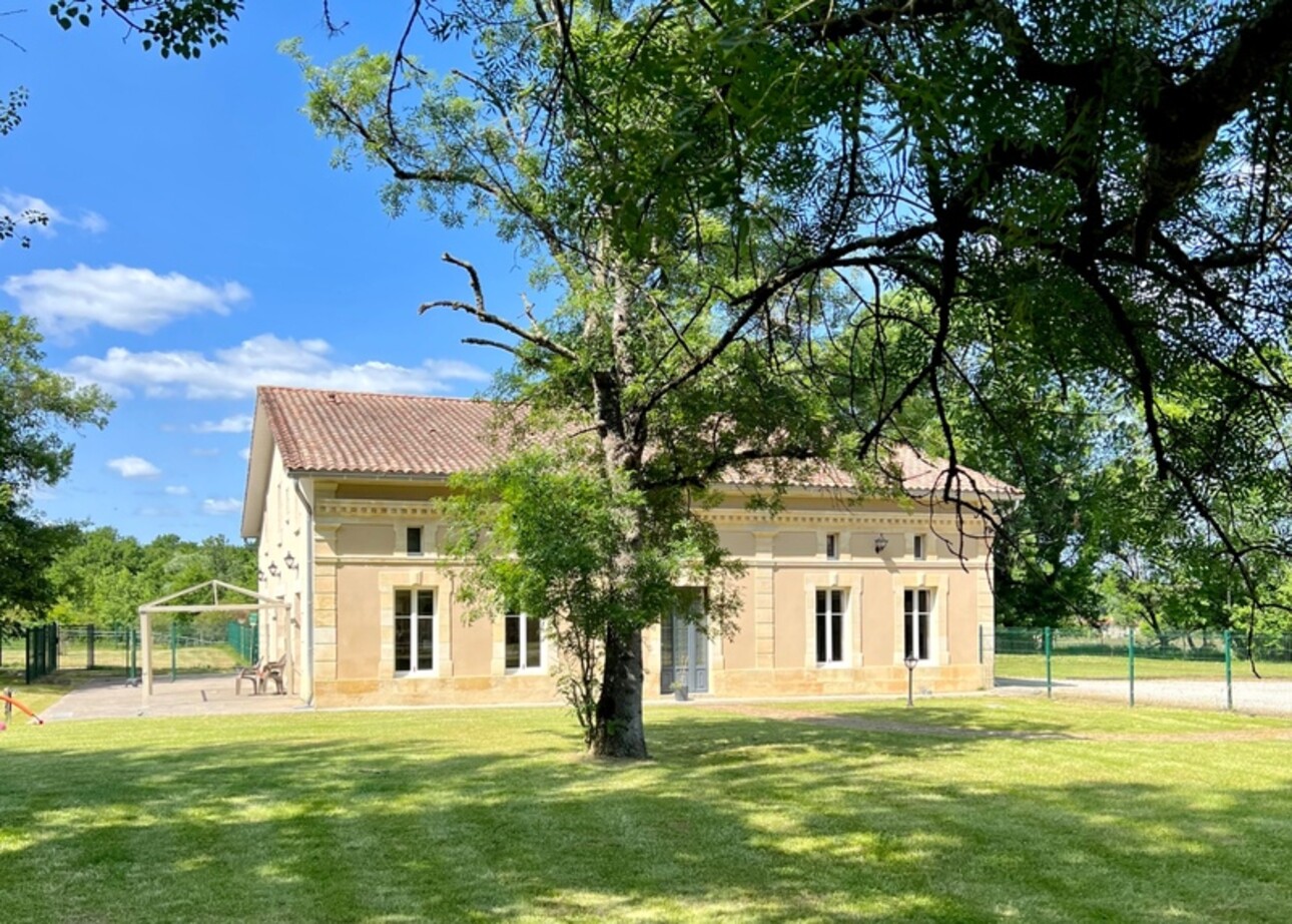 Photos 30 - Forestière - Propriété en pierre rénovée de 7ch sur 456m2 proche de Bordeaux