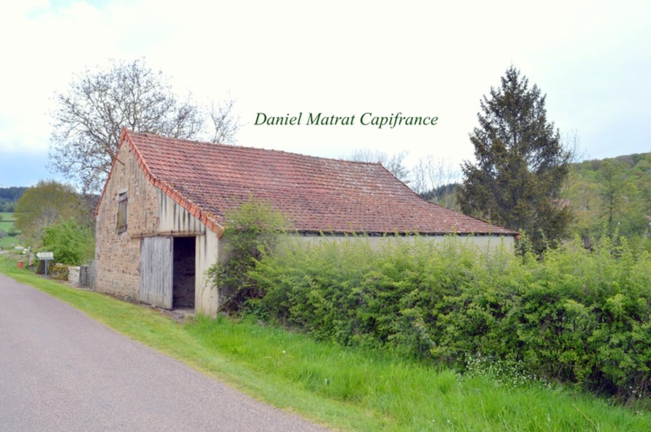 Photos 2 - Touristique - Dpt Saône et Loire (71), à vendre proche de LE ROUSSET-MARIZY hangar 5p