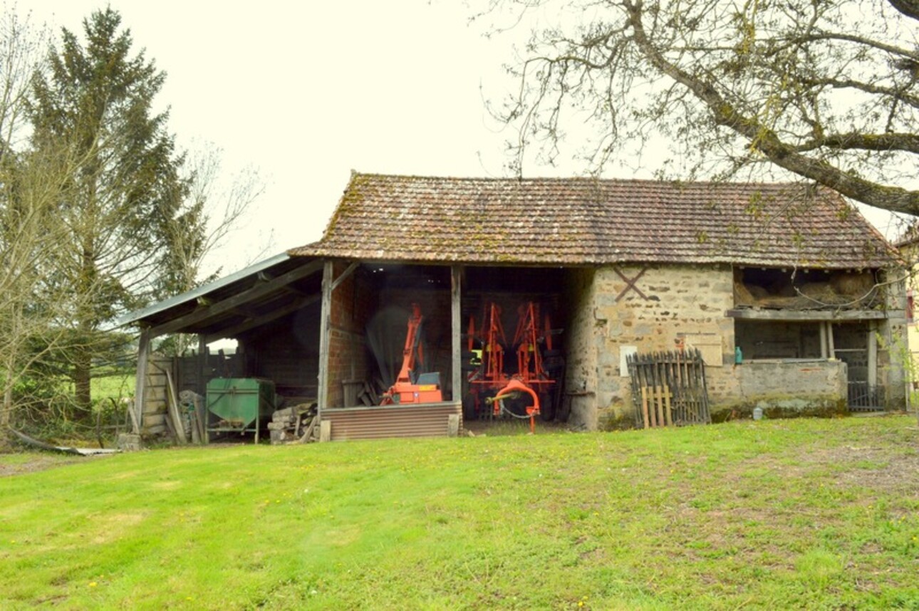 Photos 4 - Tourist - Dpt Saône et Loire (71), à vendre proche de LE ROUSSET-MARIZY hangar 5p