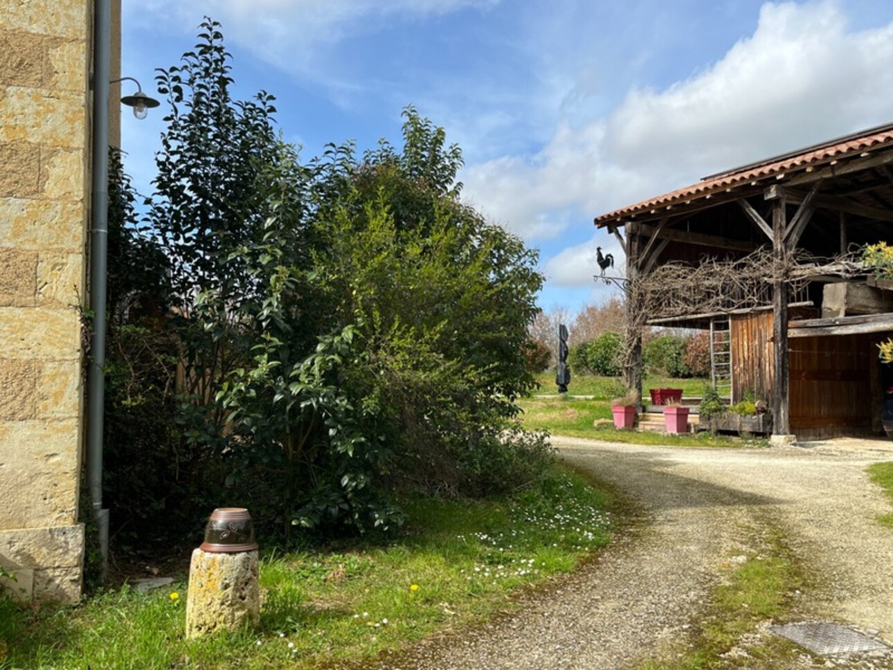 Photos 45 - Prestige - Dpt Gers (32), à vendre AUCH 20min, authentique PROPRIETE GASCONNE composée d'une MAISON de MAITRE, d'un gite independant, dépendances, piscine, 1.5ha clos et paysagé , SANS VIS A VIS, au CALME, proche de FLEURANCE et LECTOURE