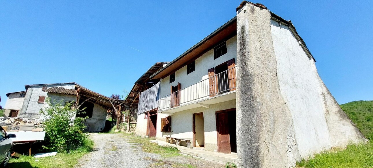 Photos 4 - Tourist - Farm with outbuildings