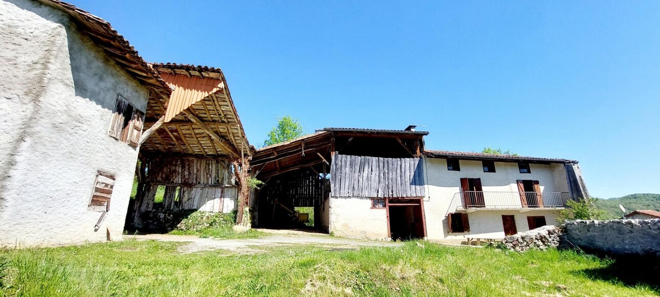 Photos 7 - Tourist - Farm with outbuildings