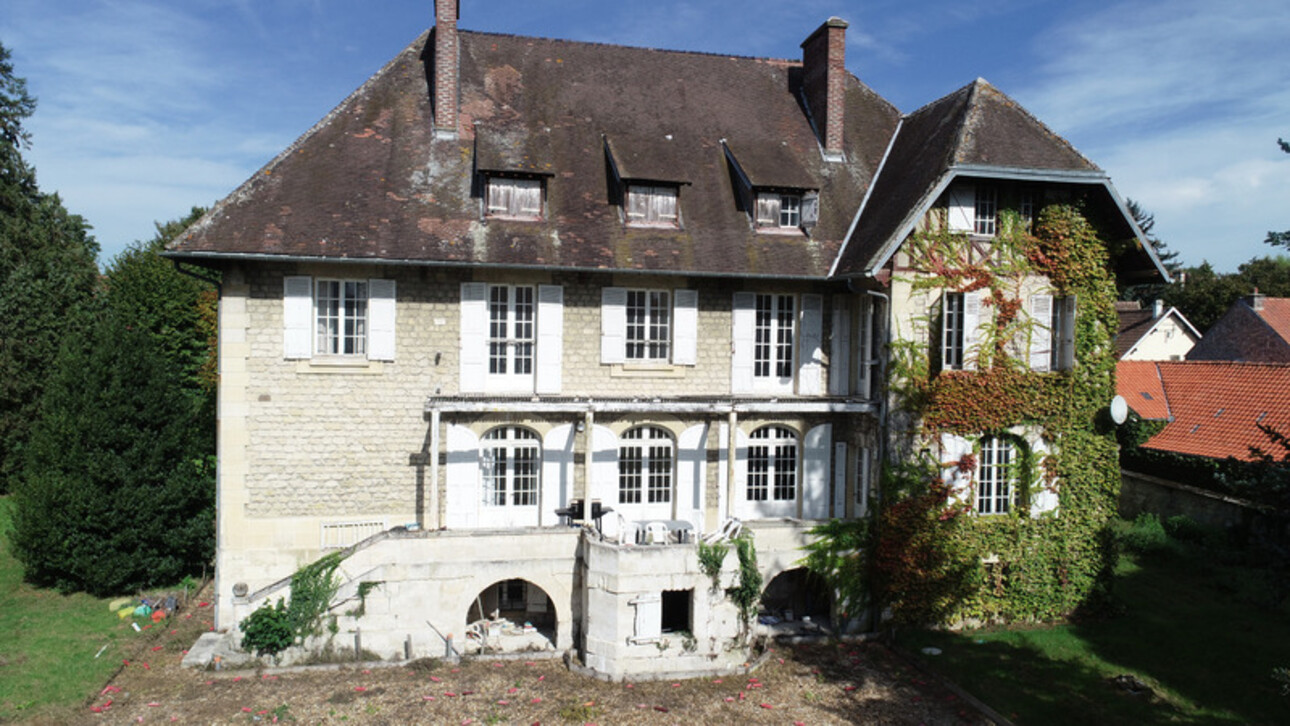 Photos 1 - Prestigious - Dpt Aisne (02), Near Soissons for sale property of 354 m2 of living space on its enclosed and wooded