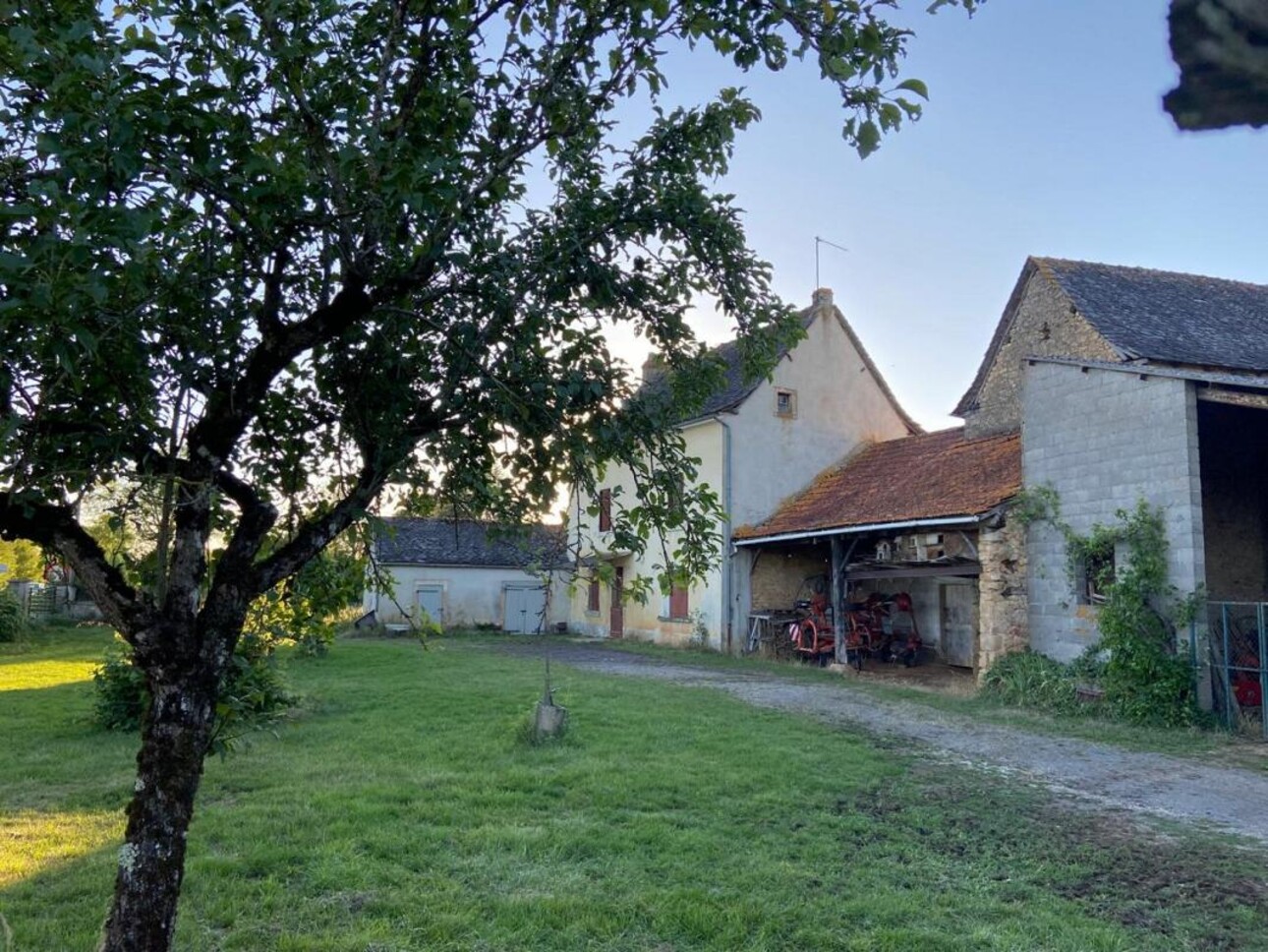 Photos 19 - Tourist - Farm with outbuildings