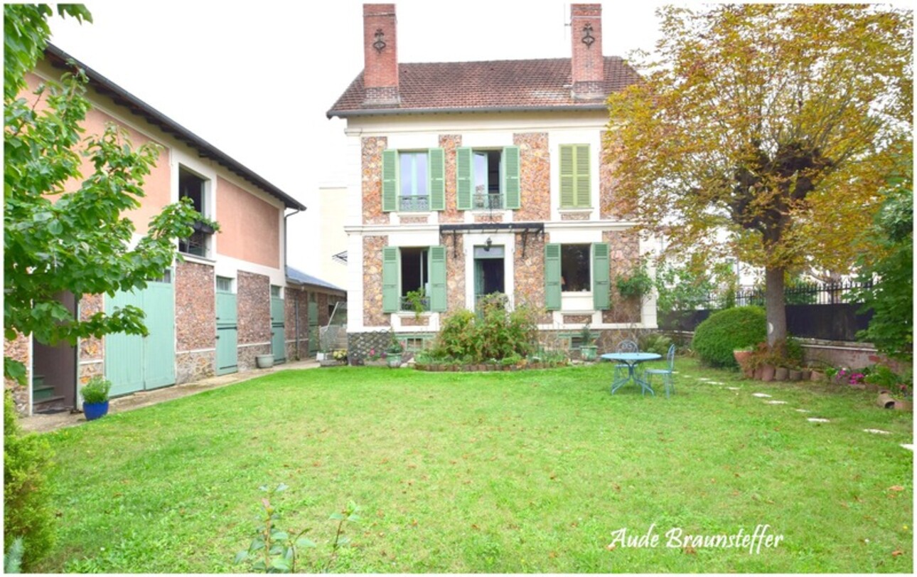 Photos 17 - Prestigious - Dpt Yvelines (78), for sale MAISONS LAFFITTE property P9 of 316 m² - Land of 527.00 m²