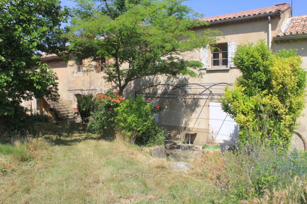 Photos 2 - Prestige - Dpt Vaucluse (84), à vendre SAIGNON Château Historique à Rénover