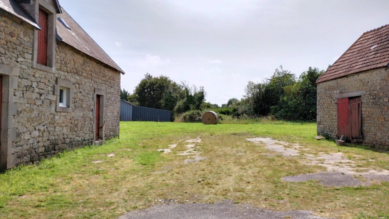 Photos 4 - Touristique - Dpt Finistère (29), à vendre COMBRIT propriété P4 de 280 m²  avec granges- Terrain de 1 166 m²