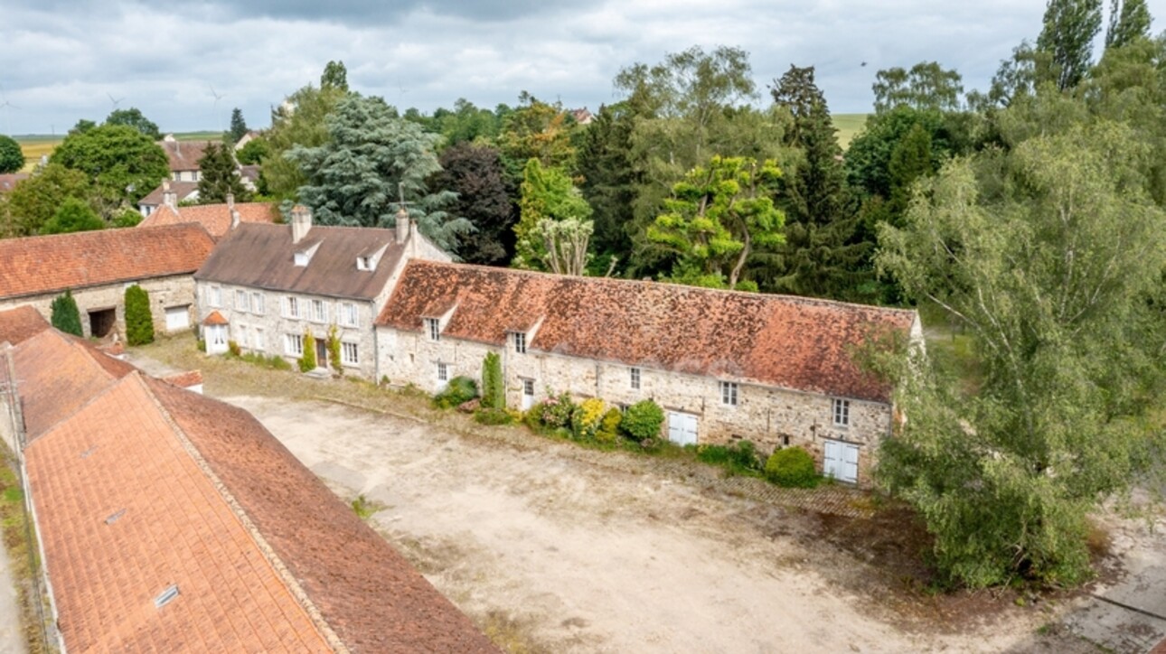 Photos 6 - Tourist - Dpt Aisne (02), à vendre Corps de Ferme BILLY SUR OURQ