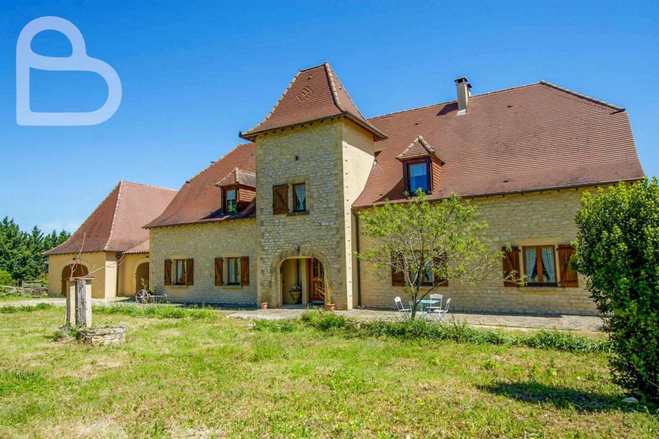 Photos 1 - Équestre - Villa spacieuse avec 6 chambres, au calme sur 6ha