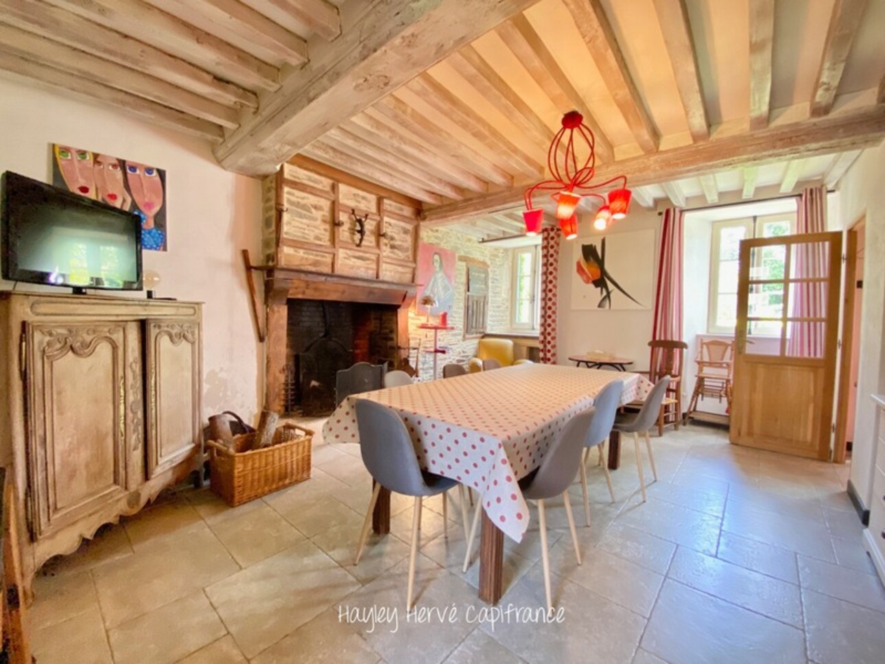 Photos 2 - Tourist - Restored farmhouse property with a gite and 2.1 ha near Bayeux, Calvados, Normandy