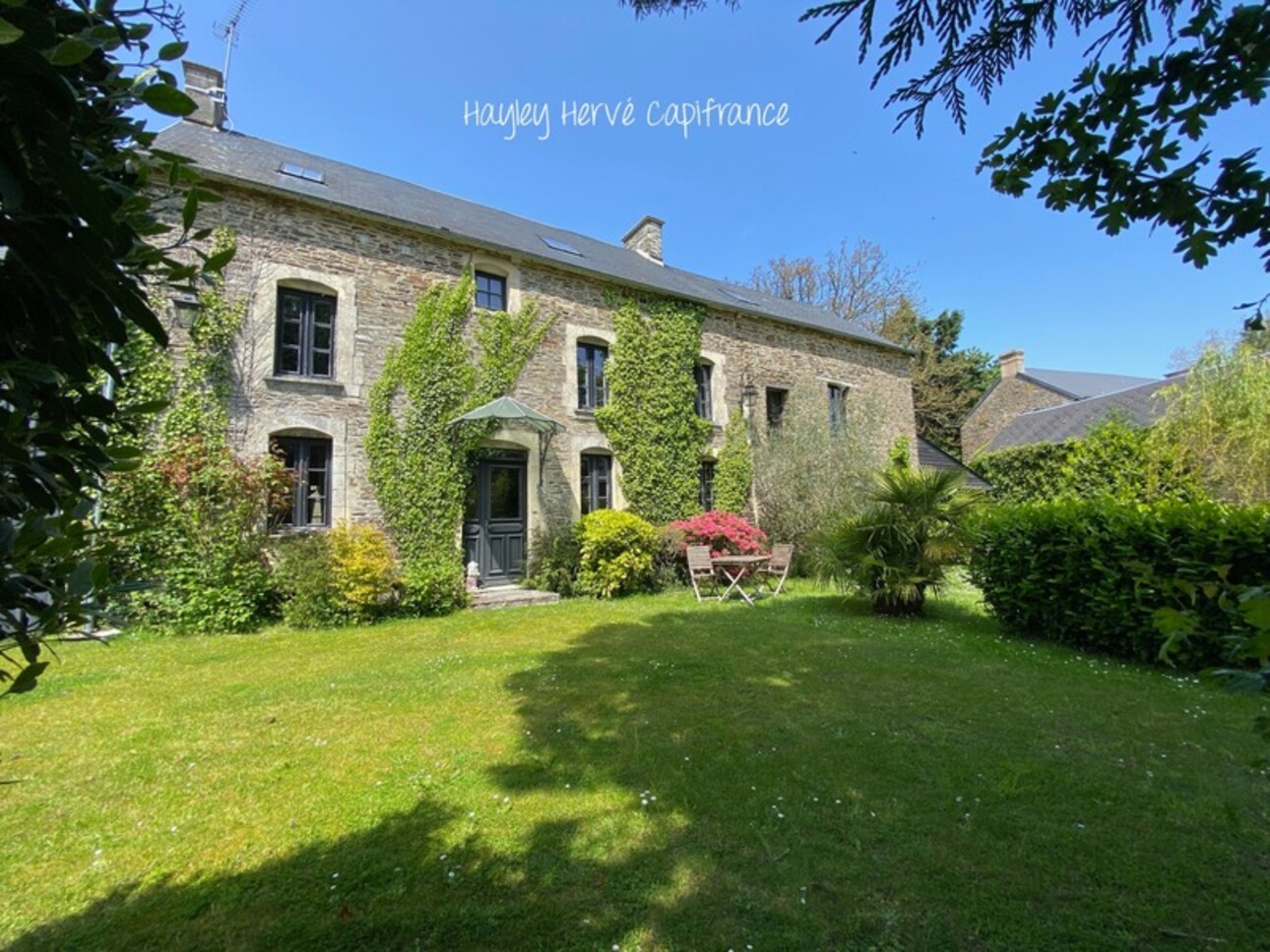 Photos 12 - Tourist - Restored farmhouse property with a gite and 2.1 ha near Bayeux, Calvados, Normandy