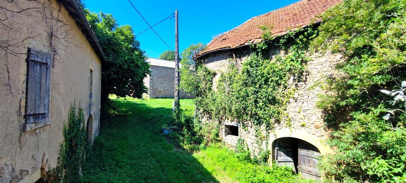 Photos 11 - Tourist - Farm with outbuildings