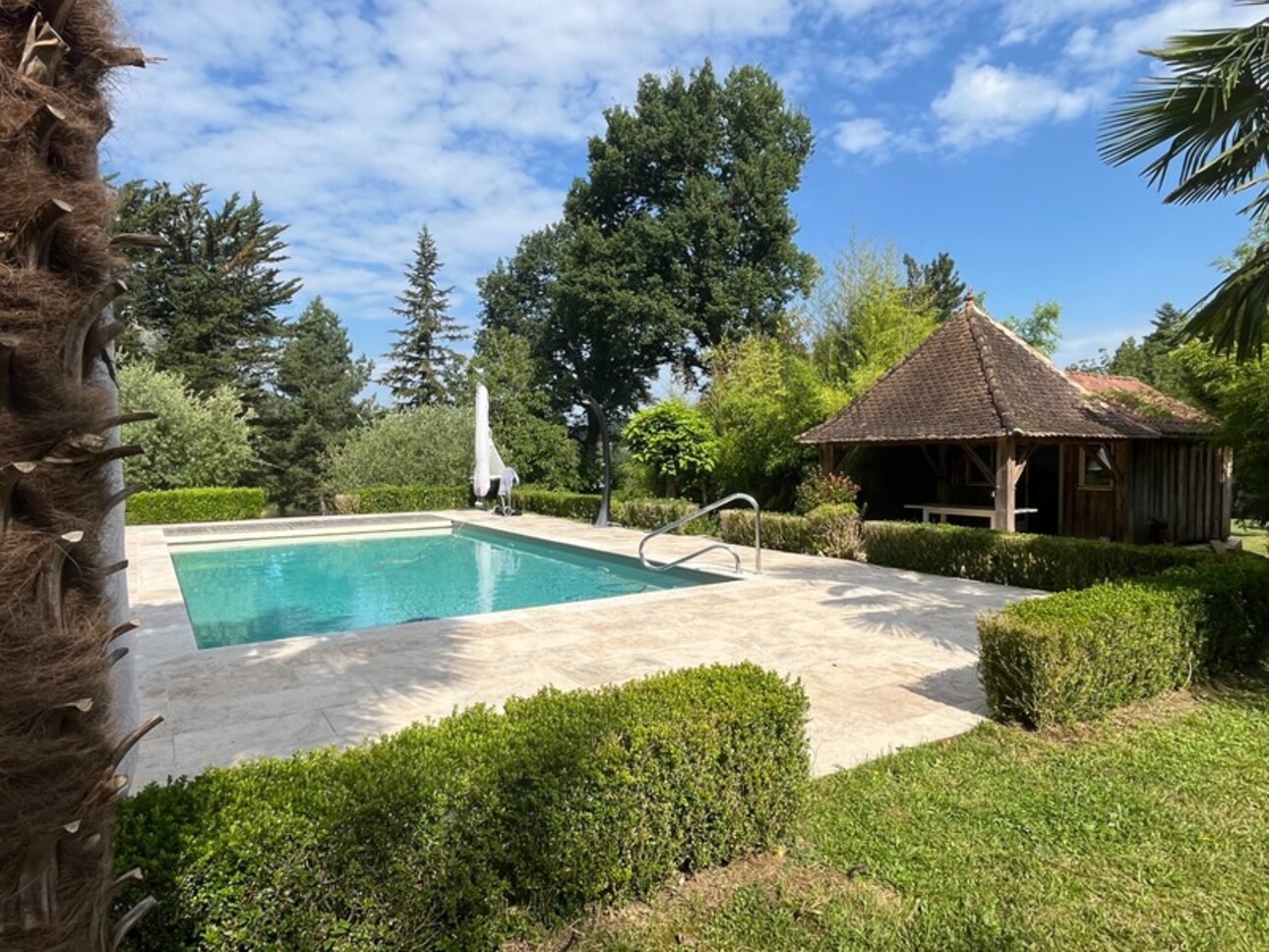 Photos 3 - Prestige - Dpt Gers (32), à vendre NOGARO proche, PROPRIETE D'EXCEPTION,4.5 hectares, MAISON de MAITRE, GITE, deux piscines neuves, parc séculaire, SANS NUISANCE