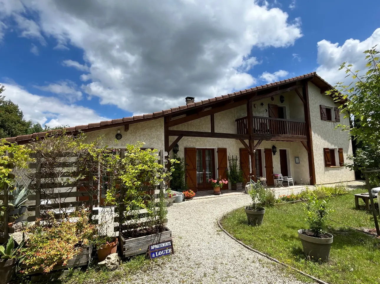 Photos 1 - Prestigious - Maison Landaise avec une Activité de chambre d’hôtes d'un potentiel de 65 KE annuel